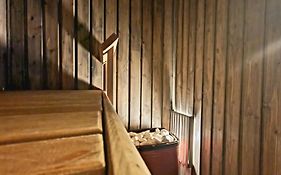 Homely Place To Stay With Sauna